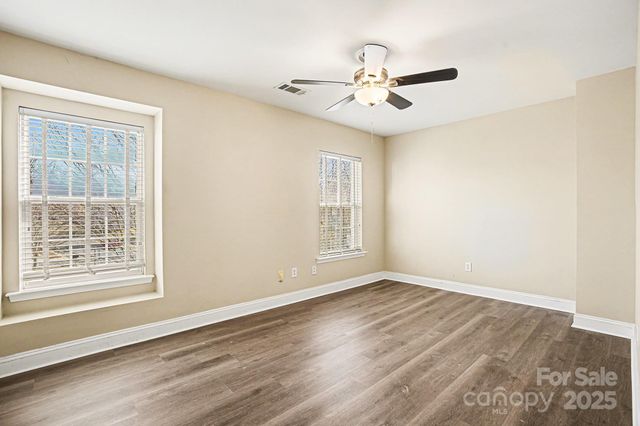 9329 Seamill Road, Charlotte, NC 28278