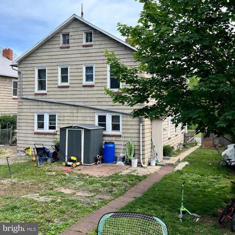 333 & 335 HOOD STREET, Chambersburg, PA 17201