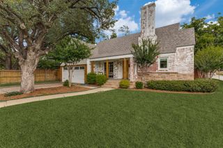 2641 Boyd Avenue, Fort Worth, TX 76109