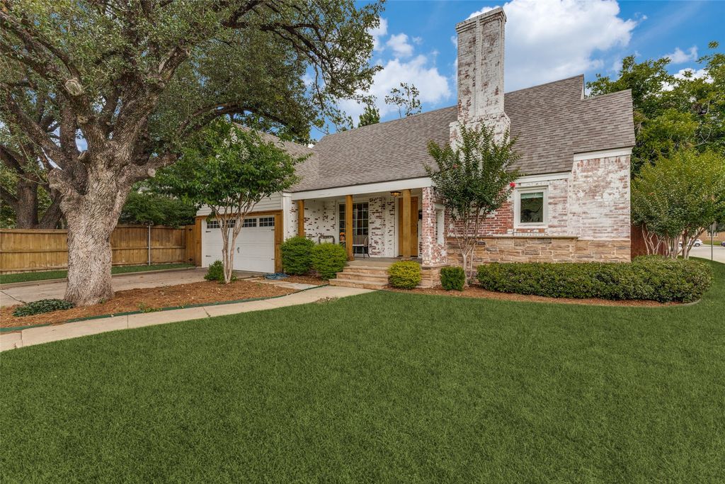 2641 Boyd Avenue, Fort Worth, TX 76109