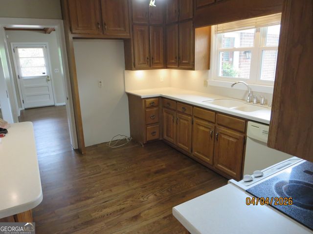 1356 Enota Avenue NE, Gainesville, GA 30501