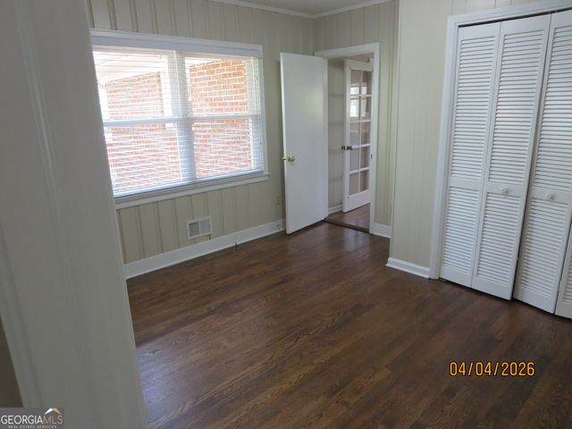 1356 Enota Avenue NE, Gainesville, GA 30501
