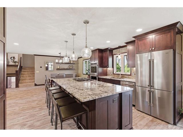 11848 64th Avenue, Maple Grove, MN 55369