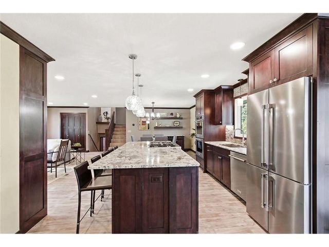 11848 64th Avenue, Maple Grove, MN 55369