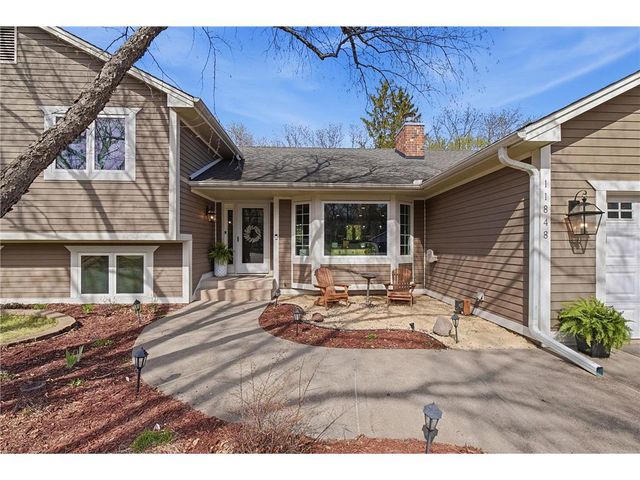 11848 64th Avenue, Maple Grove, MN 55369