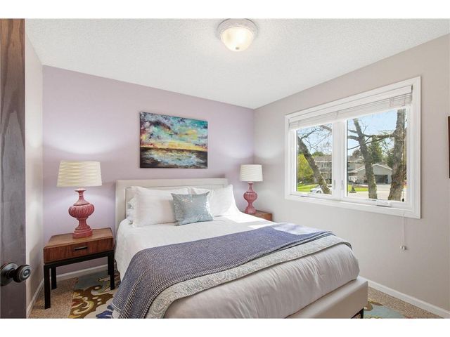11848 64th Avenue, Maple Grove, MN 55369