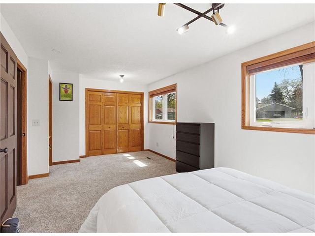 11848 64th Avenue, Maple Grove, MN 55369