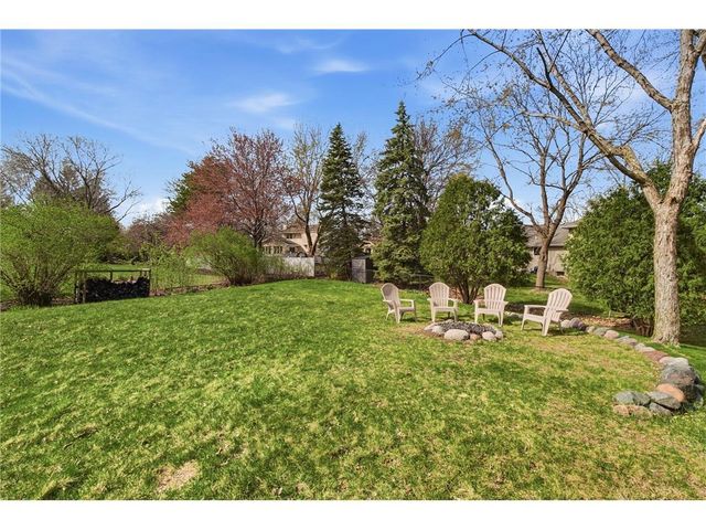 11848 64th Avenue, Maple Grove, MN 55369