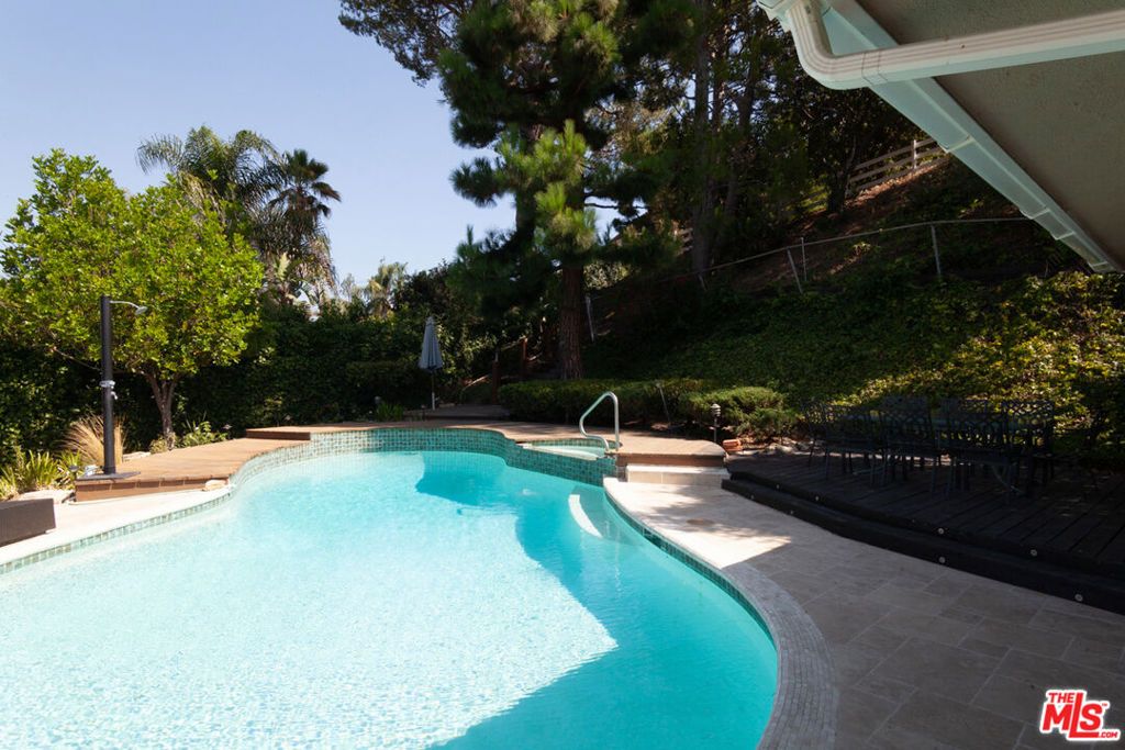 10 Sweetgrass Lane, Rolling Hills Estates, CA 90274 — photo 3