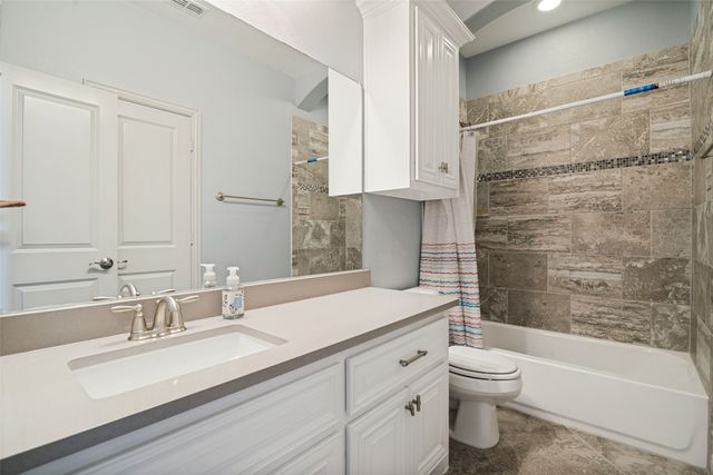 1001 Foxhall Drive, Rockwall, TX 75087