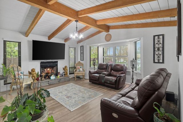 841 Calais Drive, Hollister, CA 95023