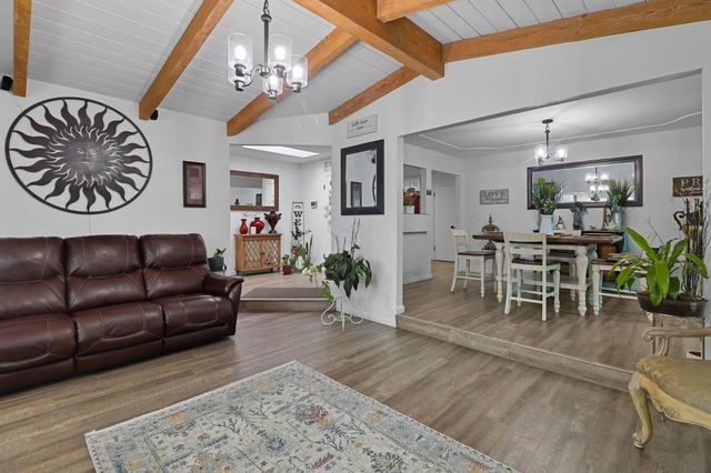 841 Calais Drive, Hollister, CA 95023