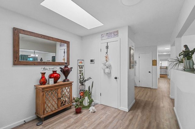 841 Calais Drive, Hollister, CA 95023