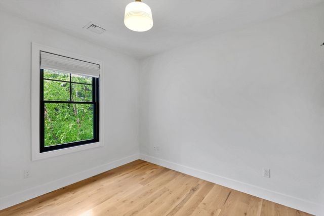1322 Center St, Ludlow, MA 01056