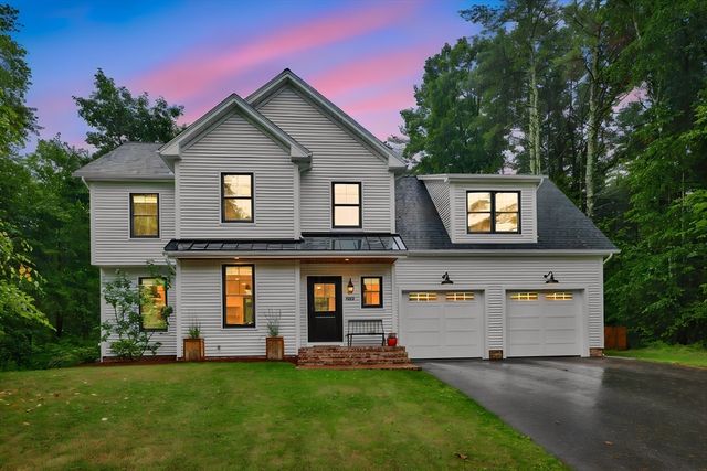 1322 Center St, Ludlow, MA 01056