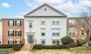 9210 CASPIAN WAY #302, Manassas, VA 20110