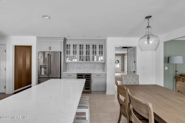 77 Bunker Hill Drive, Middletown, NJ 07748