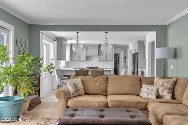 77 Bunker Hill Drive, Middletown, NJ 07748