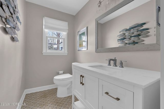 77 Bunker Hill Drive, Middletown, NJ 07748