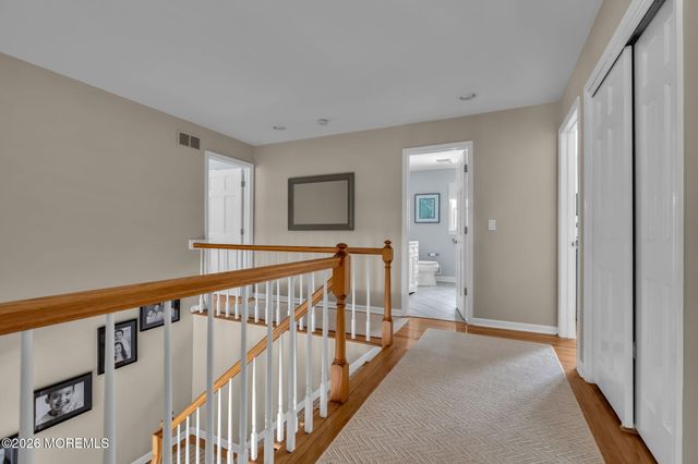 77 Bunker Hill Drive, Middletown, NJ 07748