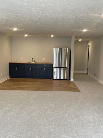 1038 Bellview Meadow Drive 70, Byron Center, MI 49315