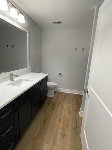 1038 Bellview Meadow Drive 70, Byron Center, MI 49315