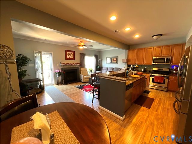 1315 Village Views Dr, Henrico, VA 23059
