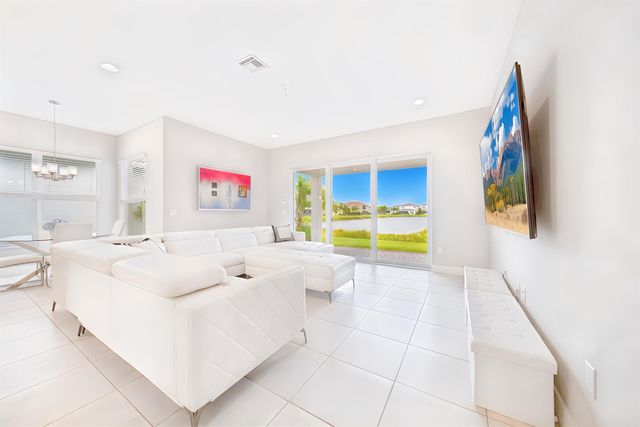 15371 Green River Court, Delray Beach, FL 33446