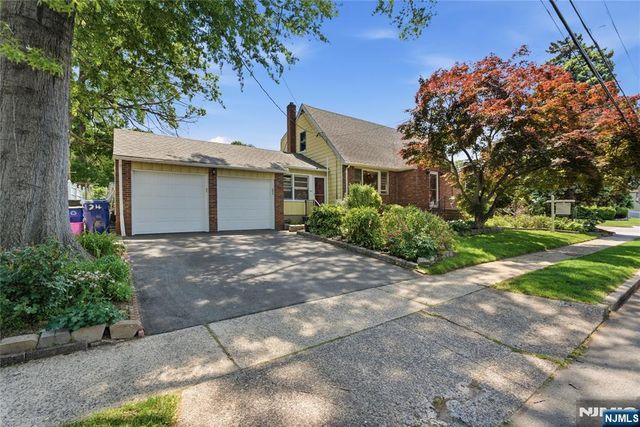 34 Rowland Avenue, Hackensack, NJ 07601