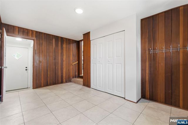 34 Rowland Avenue, Hackensack, NJ 07601