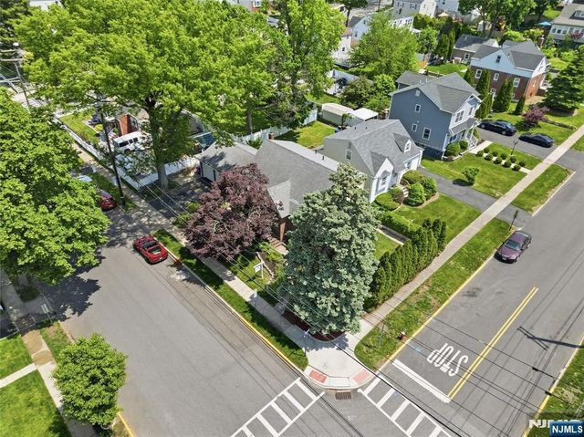 34 Rowland Avenue, Hackensack, NJ 07601