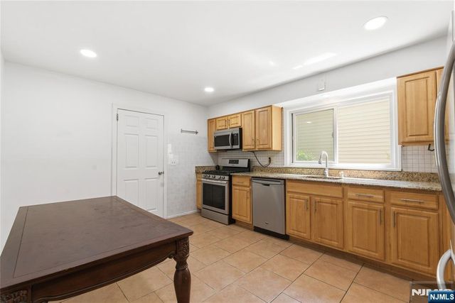 34 Rowland Avenue, Hackensack, NJ 07601