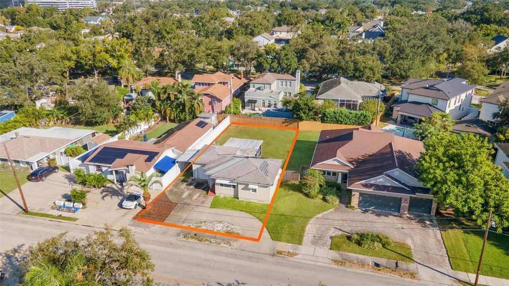 3507 W AZEELE STREET, Tampa, FL 33609