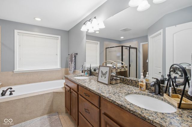 12344 Westmorland Drive, Fishers, IN 46037