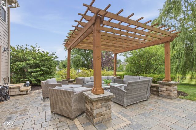12344 Westmorland Drive, Fishers, IN 46037