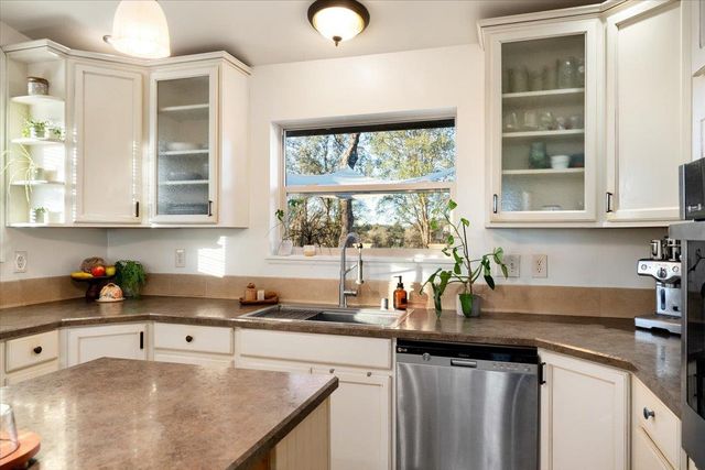 16670 Bengi Way, Grass Valley, CA 95949