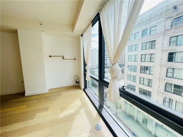 400 S Broadway 814, Los Angeles, CA 90013