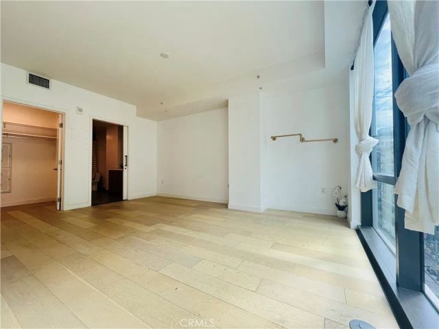 400 S Broadway 814, Los Angeles, CA 90013