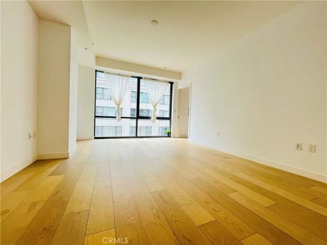 400 S Broadway 814, Los Angeles, CA 90013
