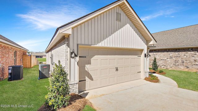 511 Vista Pointe Drive, Pearl, MS 39208