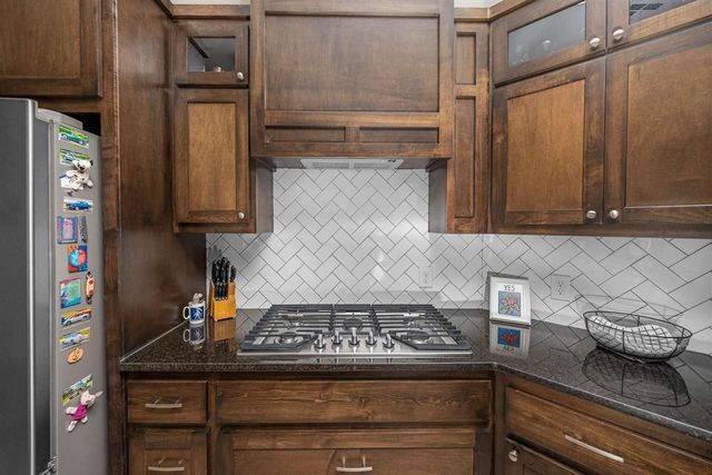 341 Mountain Ridge Pl, Lawton, OK 73507