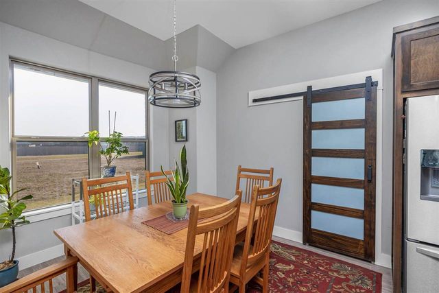 341 Mountain Ridge Pl, Lawton, OK 73507