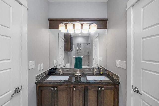 341 Mountain Ridge Pl, Lawton, OK 73507