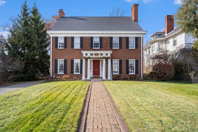 1701 Jefferson Street, Muskegon, MI 49441