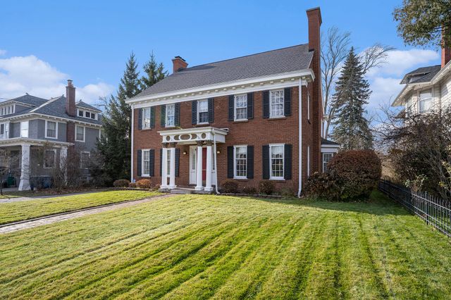 1701 Jefferson Street, Muskegon, MI 49441