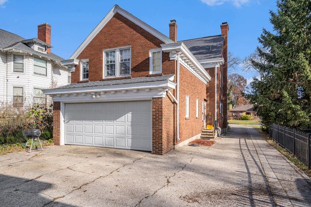 1701 Jefferson Street, Muskegon, MI 49441