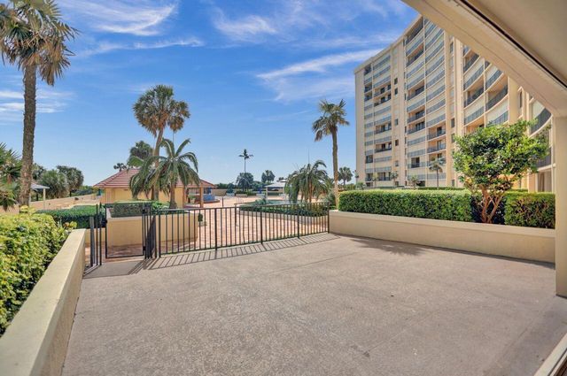 100 Ocean Trail Way 109, Jupiter, FL 33477