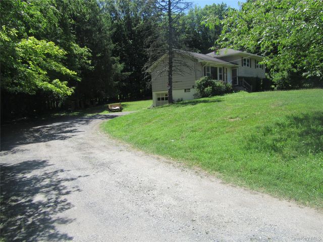712 California Avenue, Middletown, NY 10940