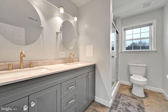 99 CONSTITUTION AVE, Reading, PA 19606