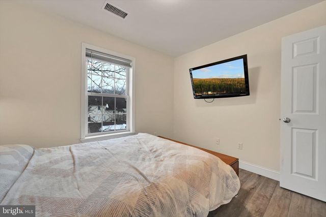 99 CONSTITUTION AVE, Reading, PA 19606